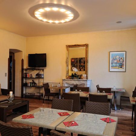 קורטה Hotel Duc De Padoue מראה חיצוני תמונה